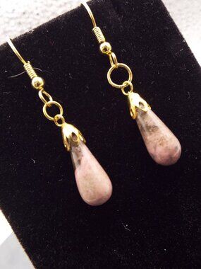 PINK AND GREY RHODONITE DRIPPY TEARDROPS PIERCED EARRINGS 41